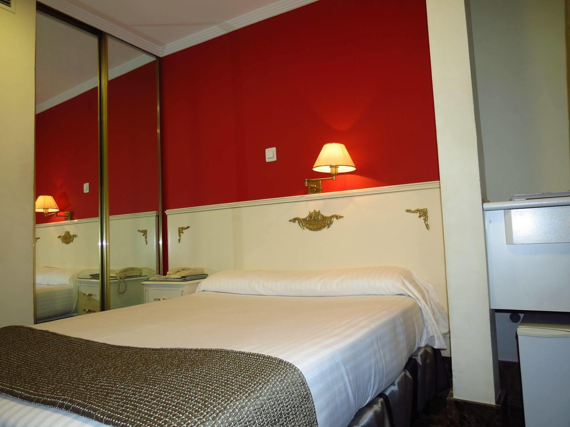 Hotel Boutique Catedral Valladolid Eksteriør bilde